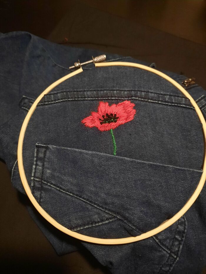 My Mom Had A Hole In Her Jeans. Now She Has A Poppy Sticking Out Of Her Pocket 