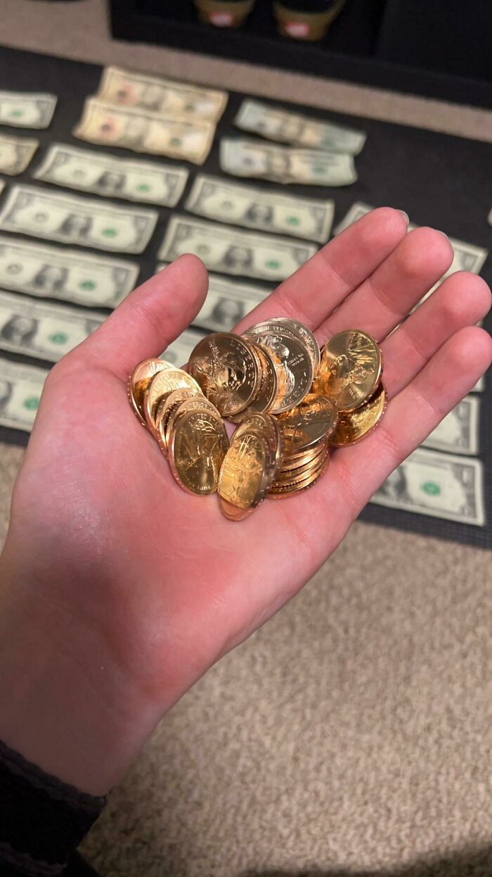 Got Tipped $22 In $1 Coins USD