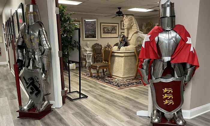 Doctor's Office's Waiting Room