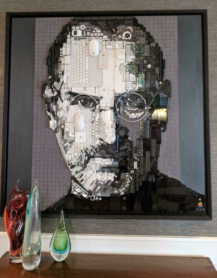 This Portrait Of Steve Jobs Made Out Of Parts Of Apple Products In My Hotel Lobby