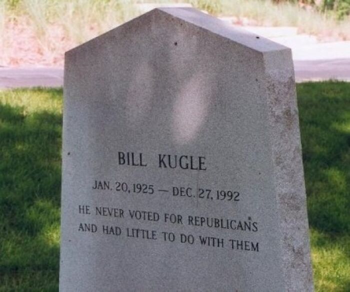 The Headstone Of A Lone Texan Liberal