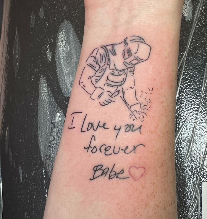 Boyfriend memorial graphic tattoo with script