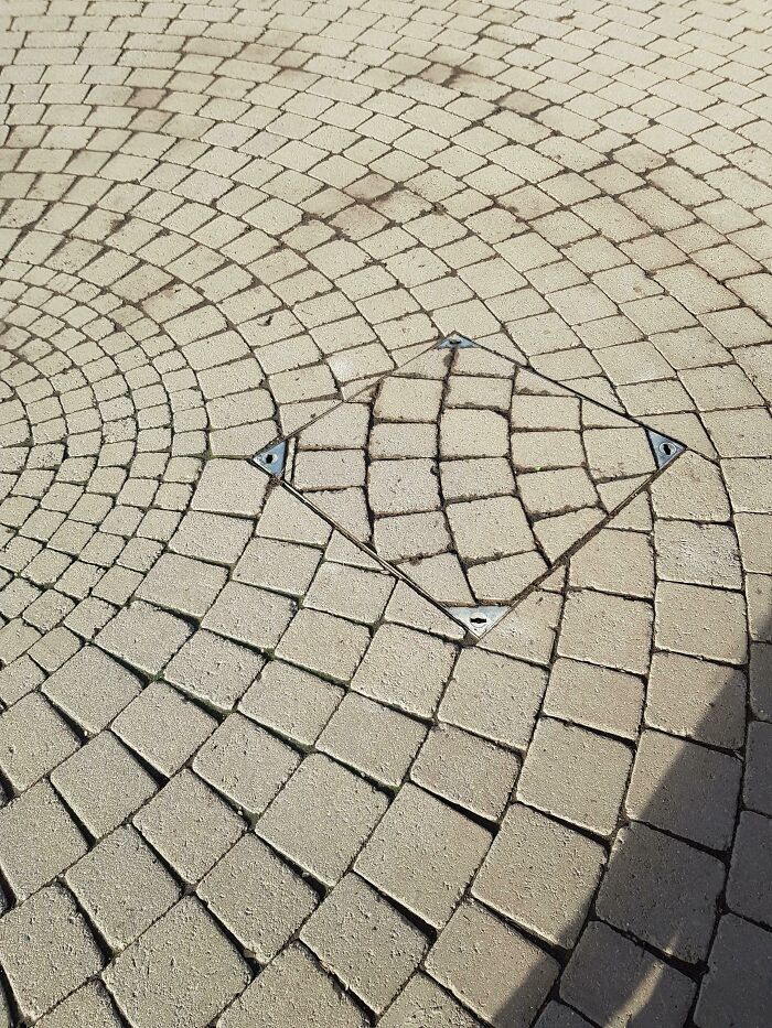 I Put The Manhole Cover Back, Boss