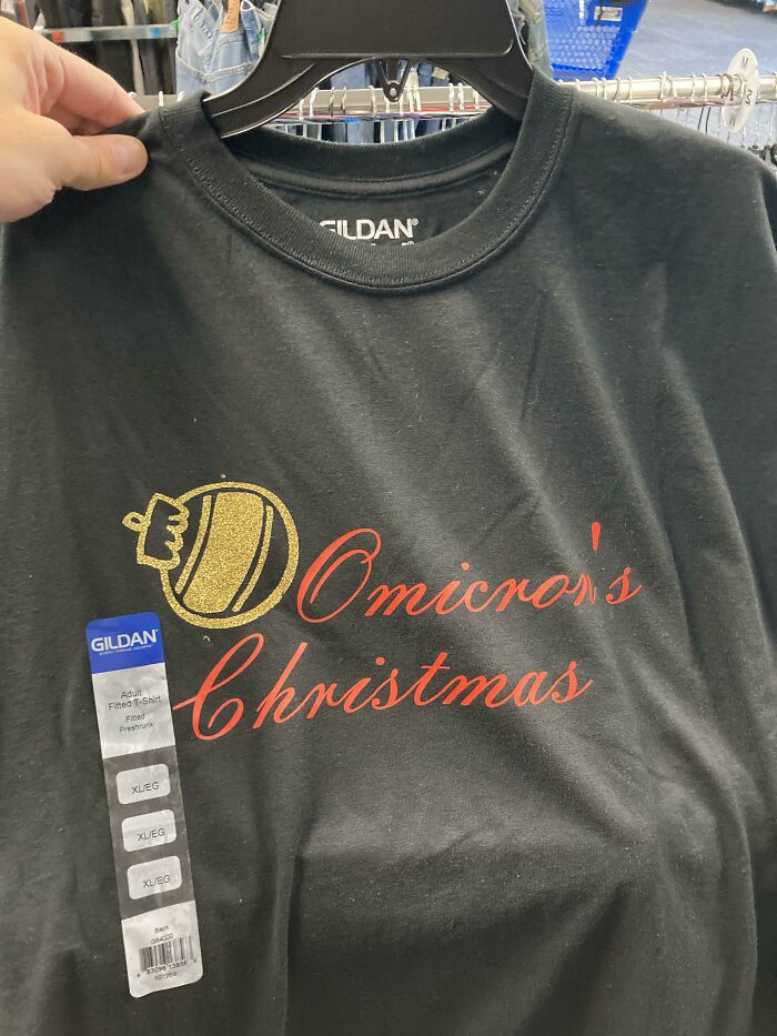 Never Worn Covid Christmas Tshirt