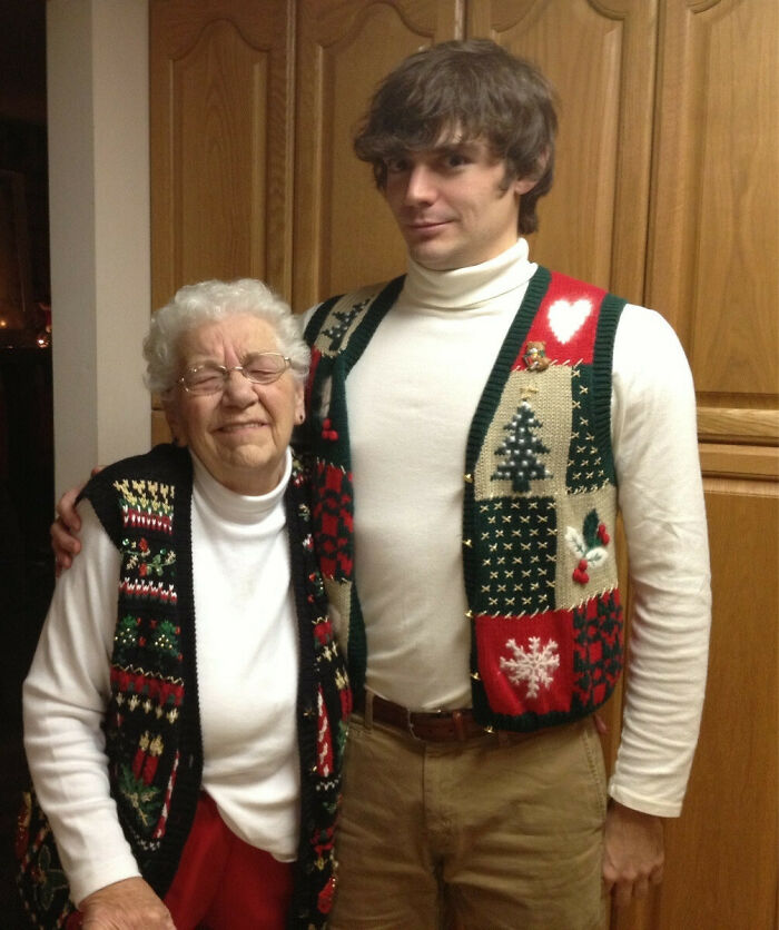 Mi abuela y yo llevamos lo mismo en Navidad