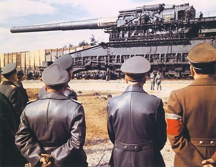 The Gustav Gun, The Largest Single Weapon Ever Used In History, Weighing At Up To 1,500 Tons
