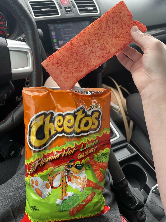 I Found This In My Bag Of Cheetos And I Have No Clue What It Is