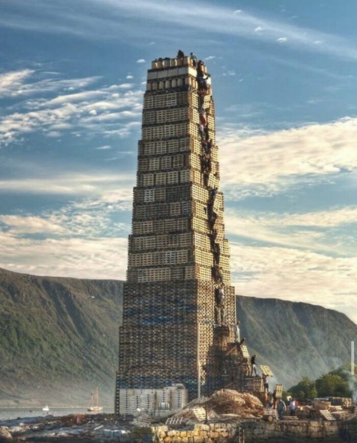 Stacking Pallets 155 Feet High For The World's Largest Bonfire In Norway