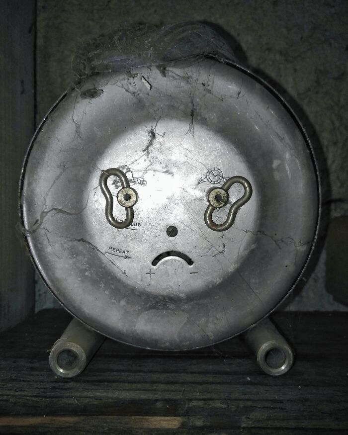 An image of an object that looks like it's sad