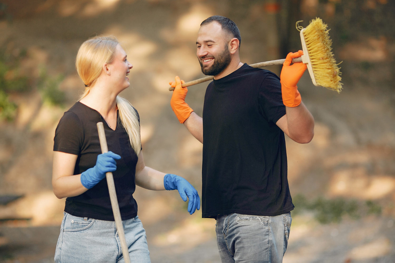 A joyful couple in cleaning