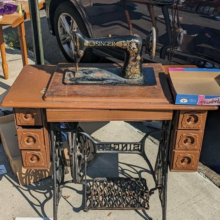 Raise Your Hand If You Grew Up With One Of These In Your House. Wait… Nobody? I’m Old. 11th St Between 4th Ave And 3rd Ave