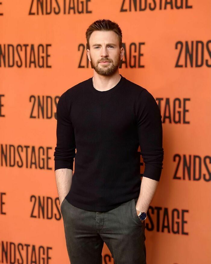 Chris Evans Surprises Fans After Reportedly Marrying Portuguese Actress Alba Baptista Chris Evans Surprises Fans After Reportedly Marrying Portuguese Actress Alba Baptista