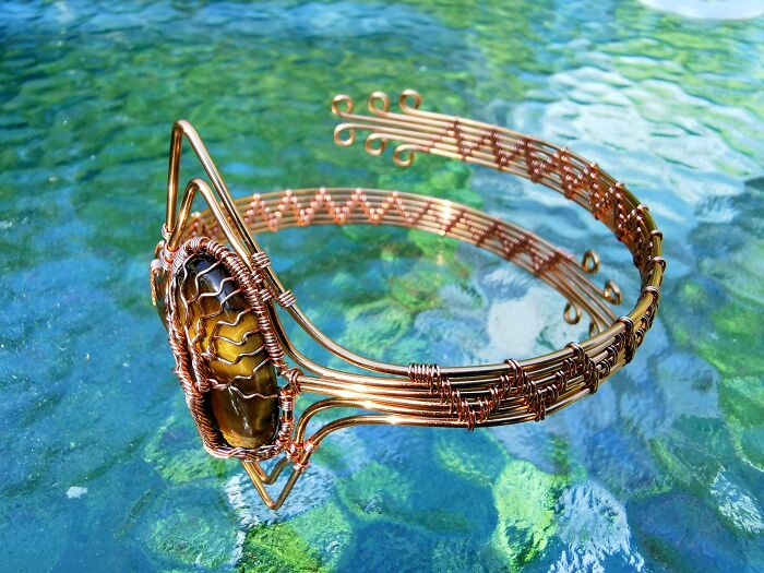 I Used Ten Meters Of Copper Wire To Make This Piece Of Jewelry (7 Pics)