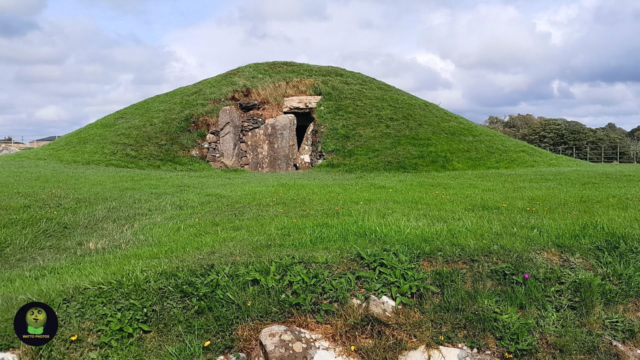 Bryn Celli Ddu Burial Chamber Tomb