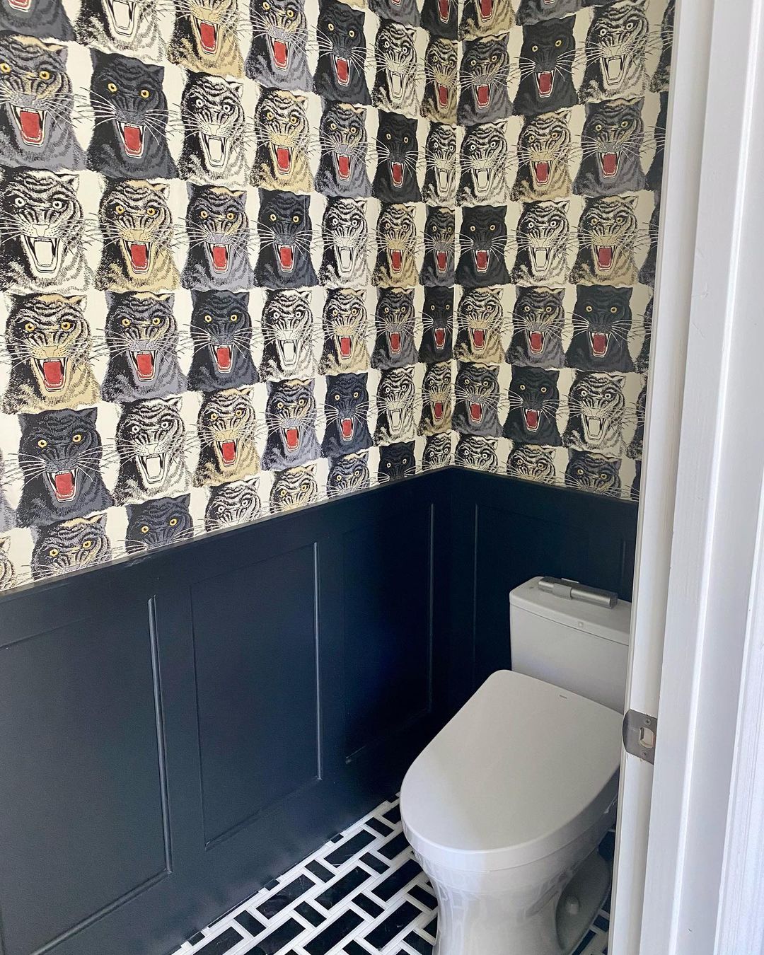 33 Trendy Bathroom Wallpaper Ideas to Elevate Your Space Bored Panda