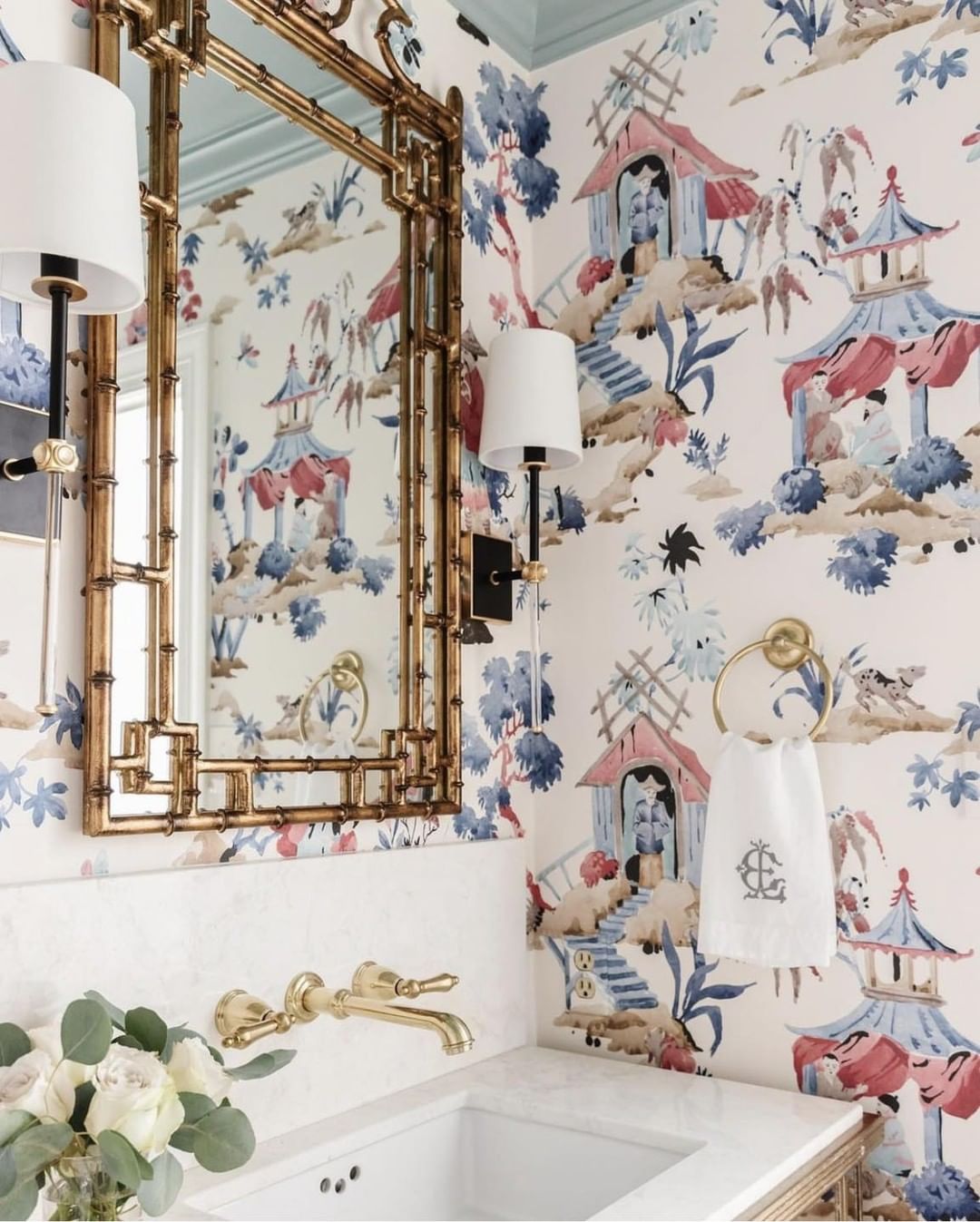 33 Trendy Bathroom Wallpaper Ideas to Elevate Your Space