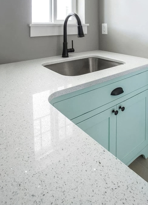 Sparkling white quartz kitchen countertop