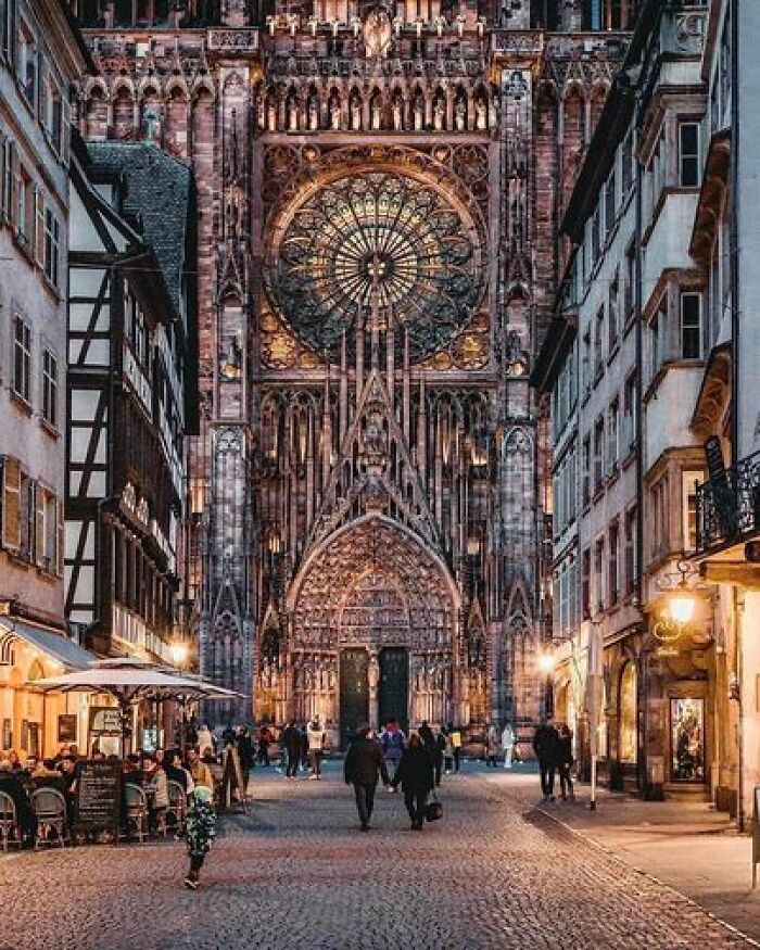 Take A Look At The Impressive Gothic Facade Of The Strasbourg Cathedral, Also Known As The Cathedral Of Our Lady Of Strasbourg. This Architectural Masterpiece, Located In Strasbourg, Alsace, France, Was Constructed Between 1015 And 1439. The Cathedral Owes Its Stunning Design To Erwin Von Steinbach, Who Made Significant Contributions From 1277 Until His Death In 1318. His Son Johannes Von Steinbach And Grandson Gerlach Von Steinbach Continued His Work As Chief Architects. Today, This Cathedral Stands As The Sixth-Tallest Church Globally And Remains The Highest Structure Built Entirely During The Middle Ages