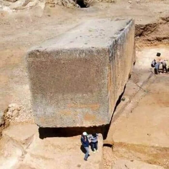 Visualize This Singular Stone Amidst A Staggering Assemblage Of Over 2.3 Million Stones Meticulously Cut, Painstakingly Transported, And Masterfully Positioned To Construct The Awe-Inspiring Great Pyramid Over Three Millennia Ago