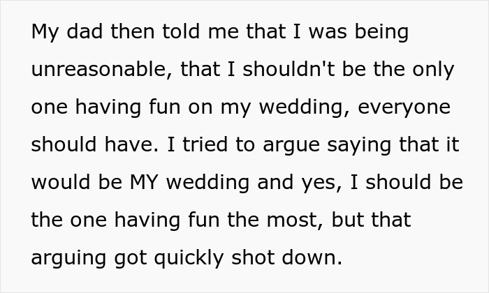 Bride Sobs After “Degrading” Pictures Get Shown At Wedding, Walks Out After Mom’s Speech Bride Sobs After “Degrading” Pictures Get Shown At Wedding, Walks Out After Mom’s Speech