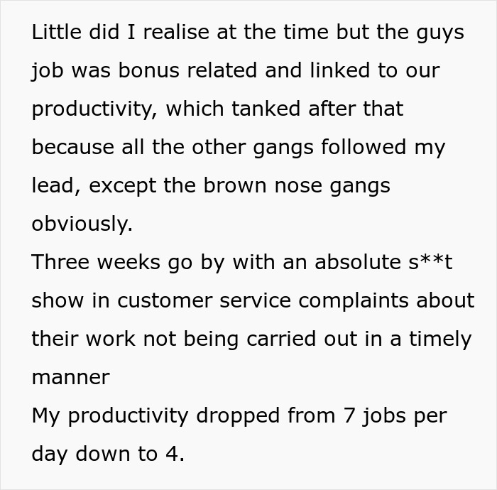 Boss Scolds Employee Who Pulled Off 20-Hour Monster Shift And Left 3 Minutes Early, Regret Ensues Boss Scolds Employee Who Pulled Off 20-Hour Monster Shift And Left 3 Minutes Early, Regret Ensues