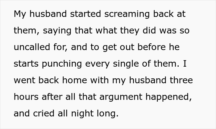 Bride Sobs After “Degrading” Pictures Get Shown At Wedding, Walks Out After Mom’s Speech Bride Sobs After “Degrading” Pictures Get Shown At Wedding, Walks Out After Mom’s Speech