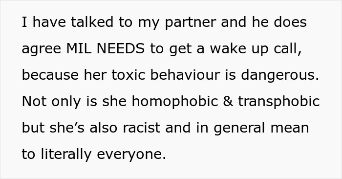 Mom Gets Back At Homophobic MIL By Dressing Her Baby Girl In Blue Every Time She Visits Mom Gets Back At Homophobic MIL By Dressing Her Baby Girl In Blue Every Time She Visits