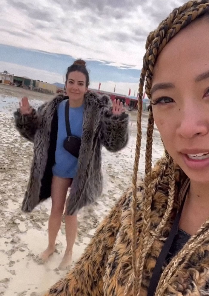 “It Was Pure Hell”: People Share Distressing Photos Of How Legendary Burning Man Turned Into A Fiasco “It Was Pure Hell”: People Share Distressing Photos Of How Legendary Burning Man Turned Into A Fiasco