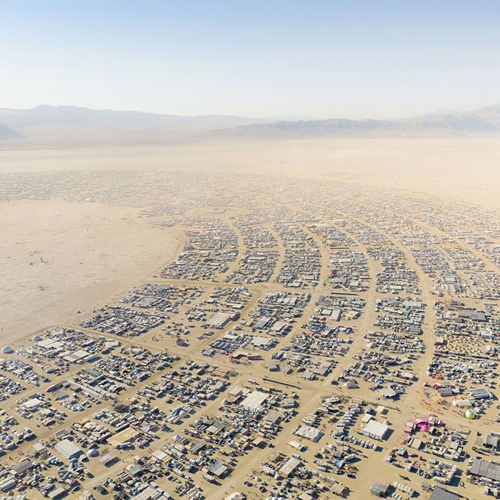 “It Was Pure Hell”: People Share Distressing Photos Of How Legendary Burning Man Turned Into A Fiasco “It Was Pure Hell”: People Share Distressing Photos Of How Legendary Burning Man Turned Into A Fiasco