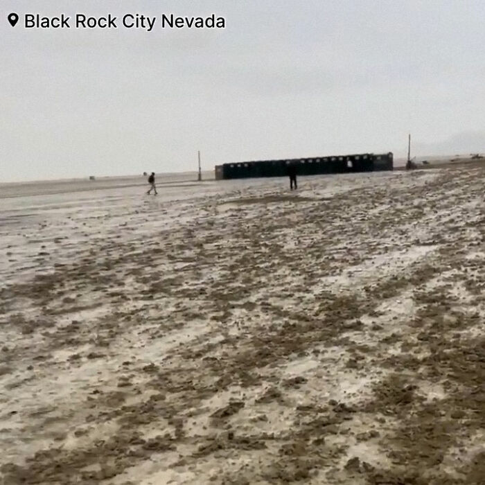 “It Was Pure Hell”: People Share Distressing Photos Of How Legendary Burning Man Turned Into A Fiasco “It Was Pure Hell”: People Share Distressing Photos Of How Legendary Burning Man Turned Into A Fiasco