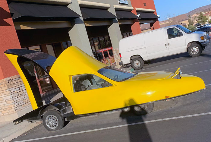 High Heel-Shaped Car