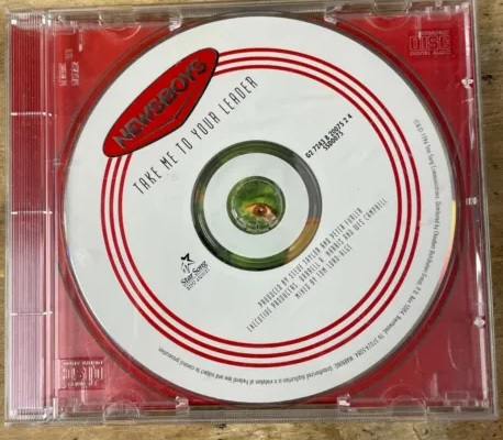 cd-case-651309c01da1c.jpg