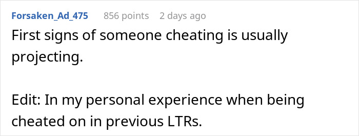 Girl Accuses BF Of Cheating But Tables Turn When They Check Each Other’s Phones Girl Accuses BF Of Cheating But Tables Turn When They Check Each Other’s Phones