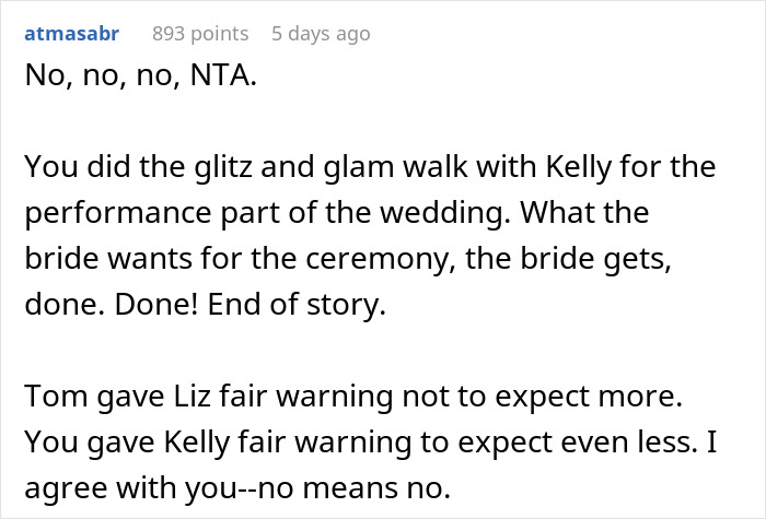 Man Ignores Assigned Bridesmaid’s Advances, Gets Berated And Insulted During Reception Man Ignores Assigned Bridesmaid’s Advances, Gets Berated And Insulted During Reception
