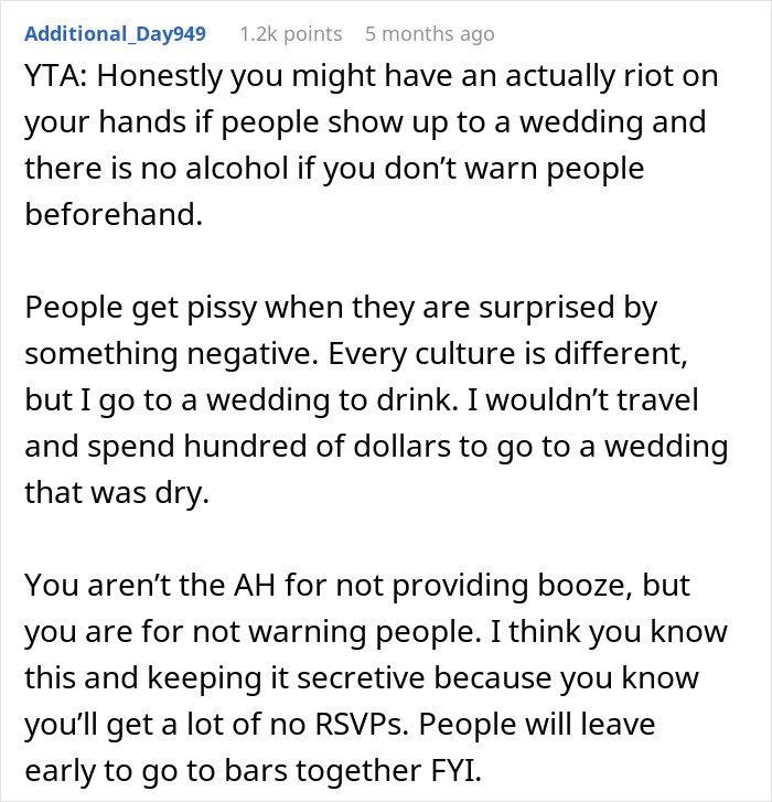 Bride Wants To Keep The Reasoning Behind Alcohol-Free Wedding Secret, Friends Put Her Under Fire