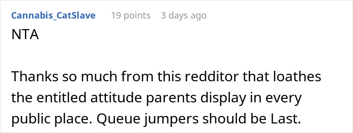 Airport Worker Serves Up A Dose Of Reality To Over-Entitled Family Cutting In Line Airport Worker Serves Up A Dose Of Reality To Over-Entitled Family Cutting In Line