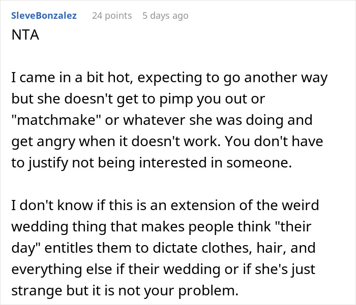 Man Ignores Assigned Bridesmaid’s Advances, Gets Berated And Insulted During Reception Man Ignores Assigned Bridesmaid’s Advances, Gets Berated And Insulted During Reception
