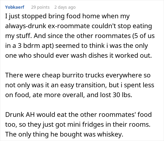 Guy Refuses To Stop Stealing Roommate's Food, Loses It When They Start 'Experimenting' With It Guy Refuses To Stop Stealing Roommate's Food, Loses It When They Start 'Experimenting' With It
