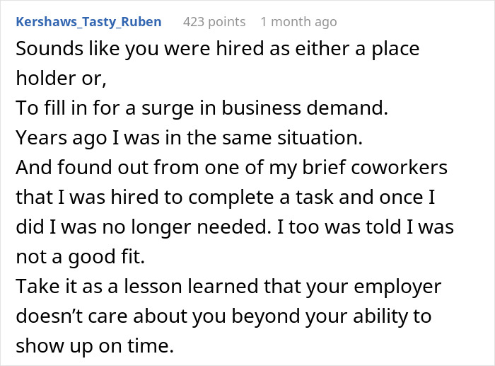 Woman Gets Fired From A Good Job With No Warning Or Reason, Netizens Say It’s Because Of Her Illness Woman Gets Fired From A Good Job With No Warning Or Reason, Netizens Say It’s Because Of Her Illness