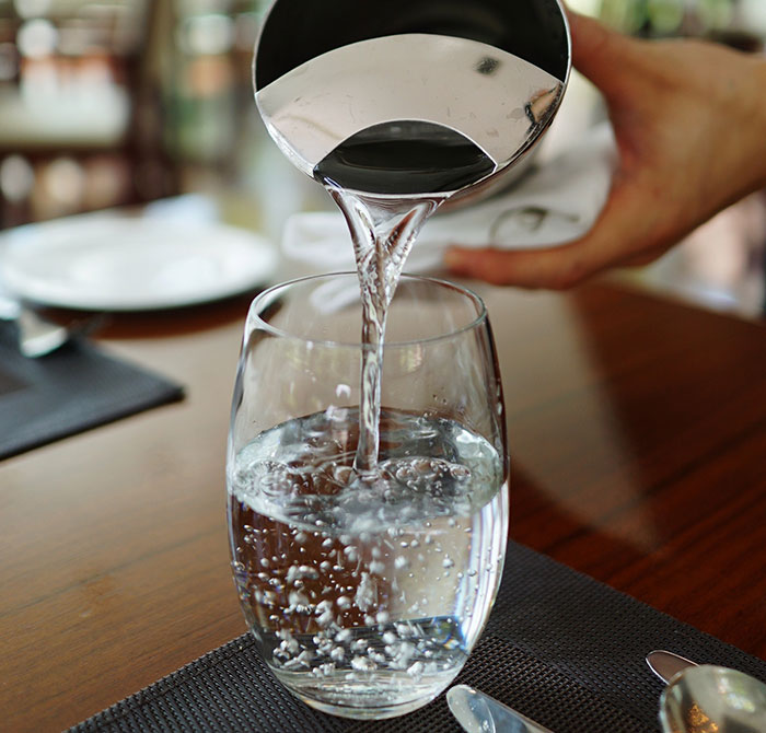 30 Biggest Cultural Shocks From Around The World Visitors Just Can’t Get Used To