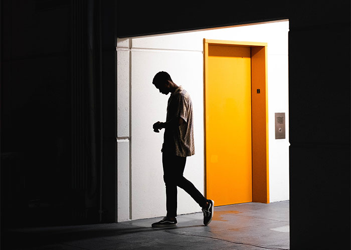 50 Things That Men Do That They Think Are Fine When In Reality They're Super Creepy