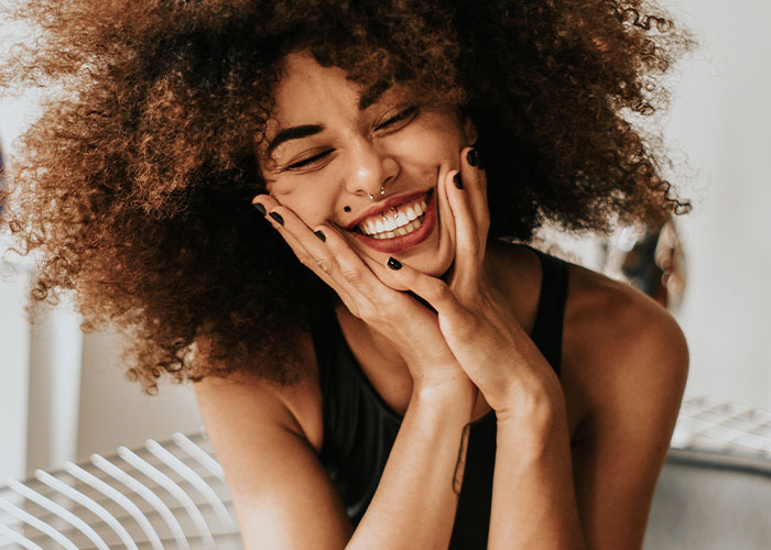 50 Things That Men Do That They Think Are Fine When In Reality They're Super Creepy