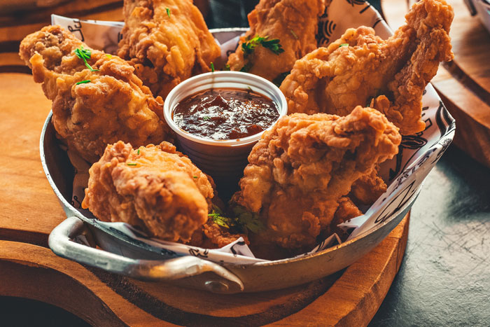 Fried chicken in the steel bowl 