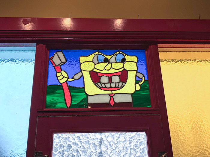 This Horrific SpongeBob Stained Glass Panel At The Dentist