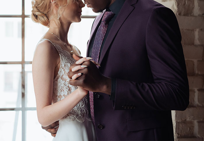 Man Ignores Assigned Bridesmaid’s Advances, Gets Berated And Insulted During Reception Man Ignores Assigned Bridesmaid’s Advances, Gets Berated And Insulted During Reception