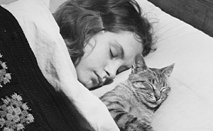 70 Of The Most Interesting Historical Cat Photos From The "Cats of Yore" Twitter Account (New Pics)