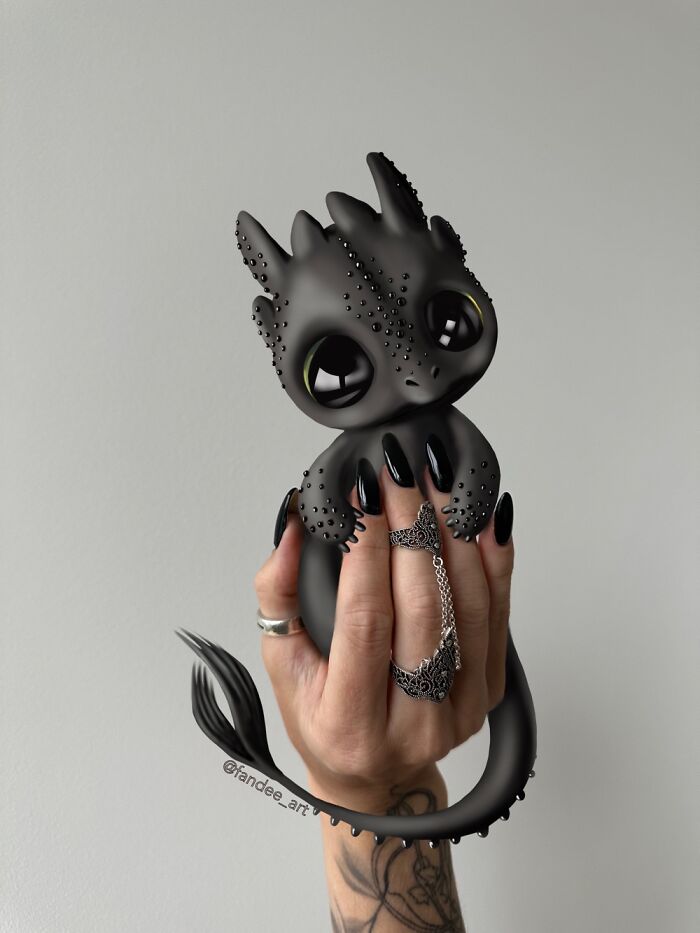 Little Toothless And Black Manicure