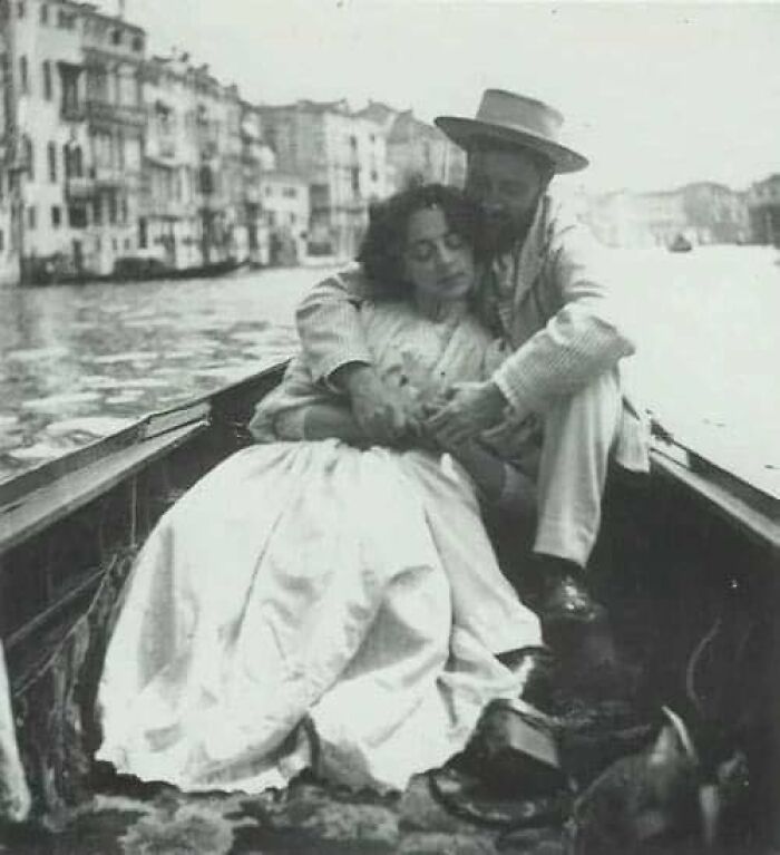 Hermosa pareja en Venecia, 1890 aprox.
