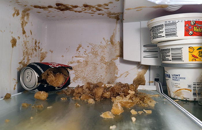 After An Annoying And Frustrating Day I Thought I Heard A Car Crash Outside, Nope Can Exploded