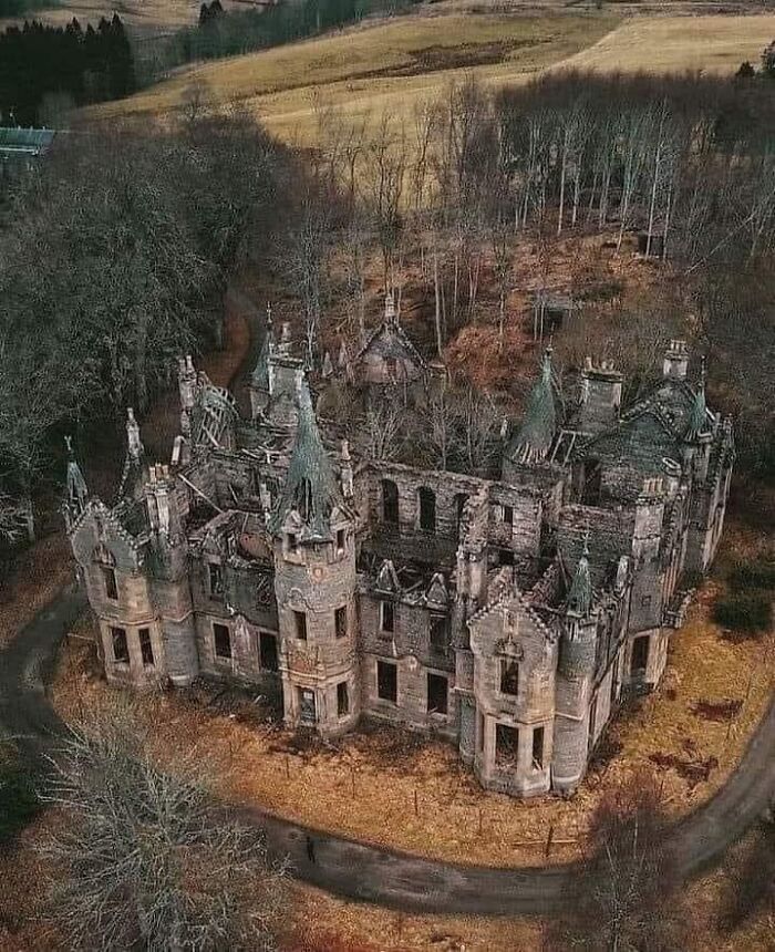Amazing Abandoned Castle's In The World - Scotland